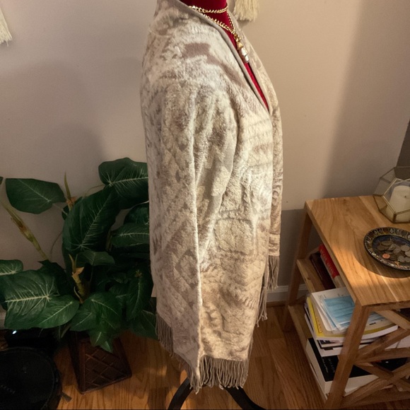 Lucky Brand Fringed Brushed Knit Cardigan M BOHO - Picture 8 of 9